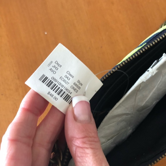 J crew wristlet - Picture 3 of 4